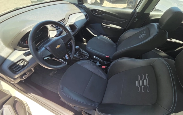 imagem-https://www.socarrao.com.br/sc-vehicle-images-prod/4394197/1792439543352-Xh9XBYyfHPYiqC7hQUbVFKJlN7rp08NL.jpg