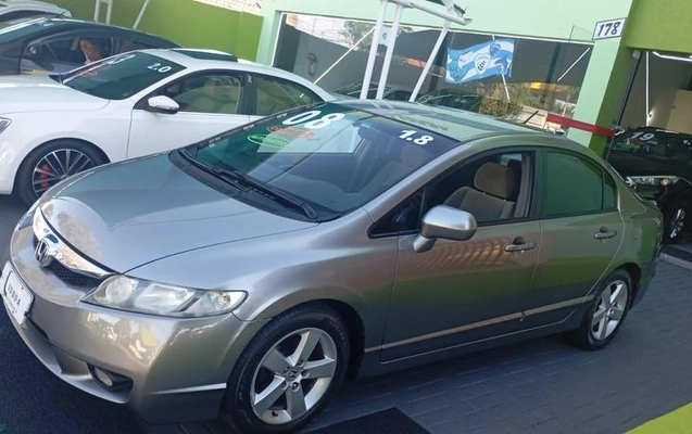 imagem-https://www.socarrao.com.br/sc-vehicle-images-prod/4394229/1792439741753-8545579_1_B_72d6cbc67b.jpeg