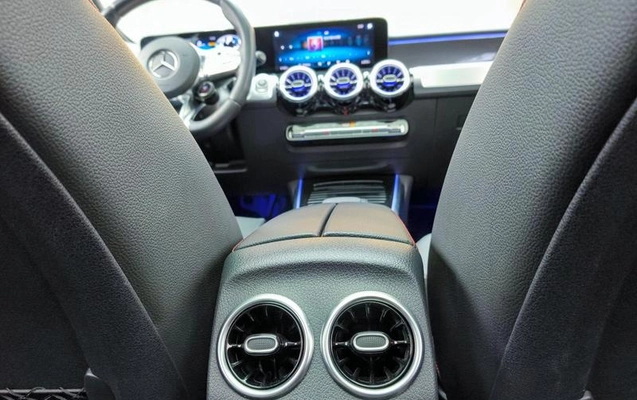 imagem-https://www.socarrao.com.br/sc-vehicle-images-prod/4394279/1792440045310-8577001_3_B_2898044b9f.jpeg