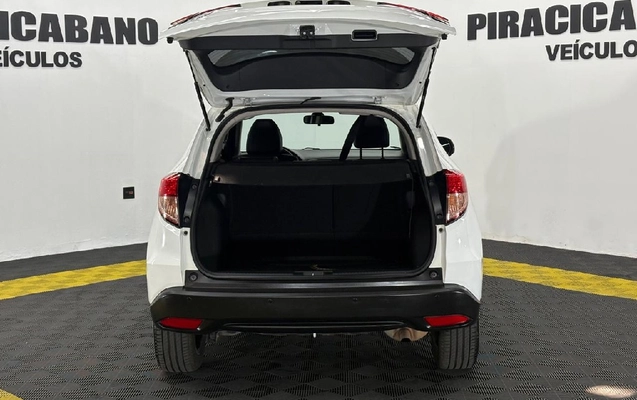 imagem-https://www.socarrao.com.br/sc-vehicle-images-prod/4394281/1792440034462-c6980b66-49ed-b9d6-3e61-5ad688449506-whatsappimage2026-09-01at162510jpeg.jpg