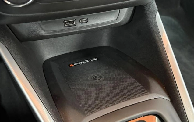 imagem-https://www.socarrao.com.br/sc-vehicle-images-prod/4394309/1792440296341-ODU4MTI0N18wX0JfM2JkYzA4YmRkYy5qcGVn.jpeg