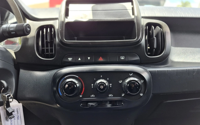 imagem-https://www.socarrao.com.br/sc-vehicle-images-prod/4394312/1792440336906-003_a73cbe1d595881b387df6b9e47aae05c.jpg