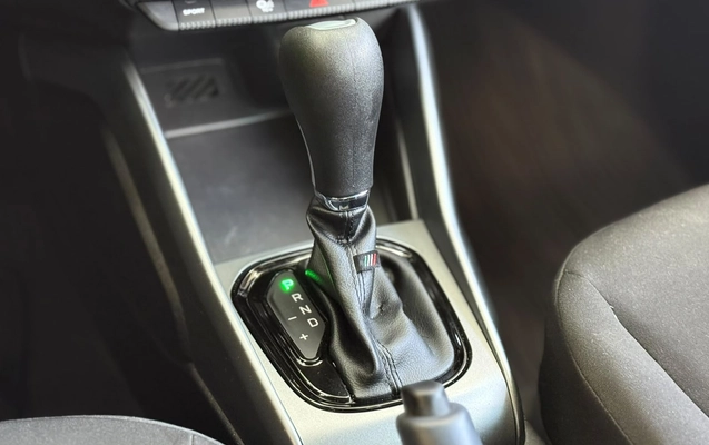 imagem-https://www.socarrao.com.br/sc-vehicle-images-prod/4394331/1792440487787-003_f6403dc5df9df7c46d199bdce0cf7f7f.jpg