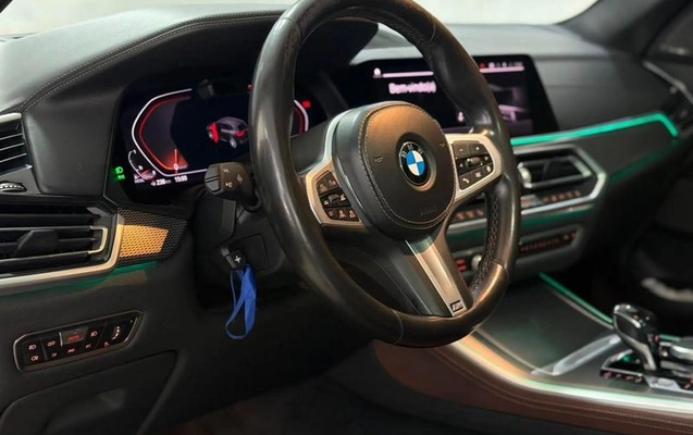 imagem-https://www.socarrao.com.br/sc-vehicle-images-prod/4394374/1792440767175-8585766_13_B_9bc277407f.jpeg