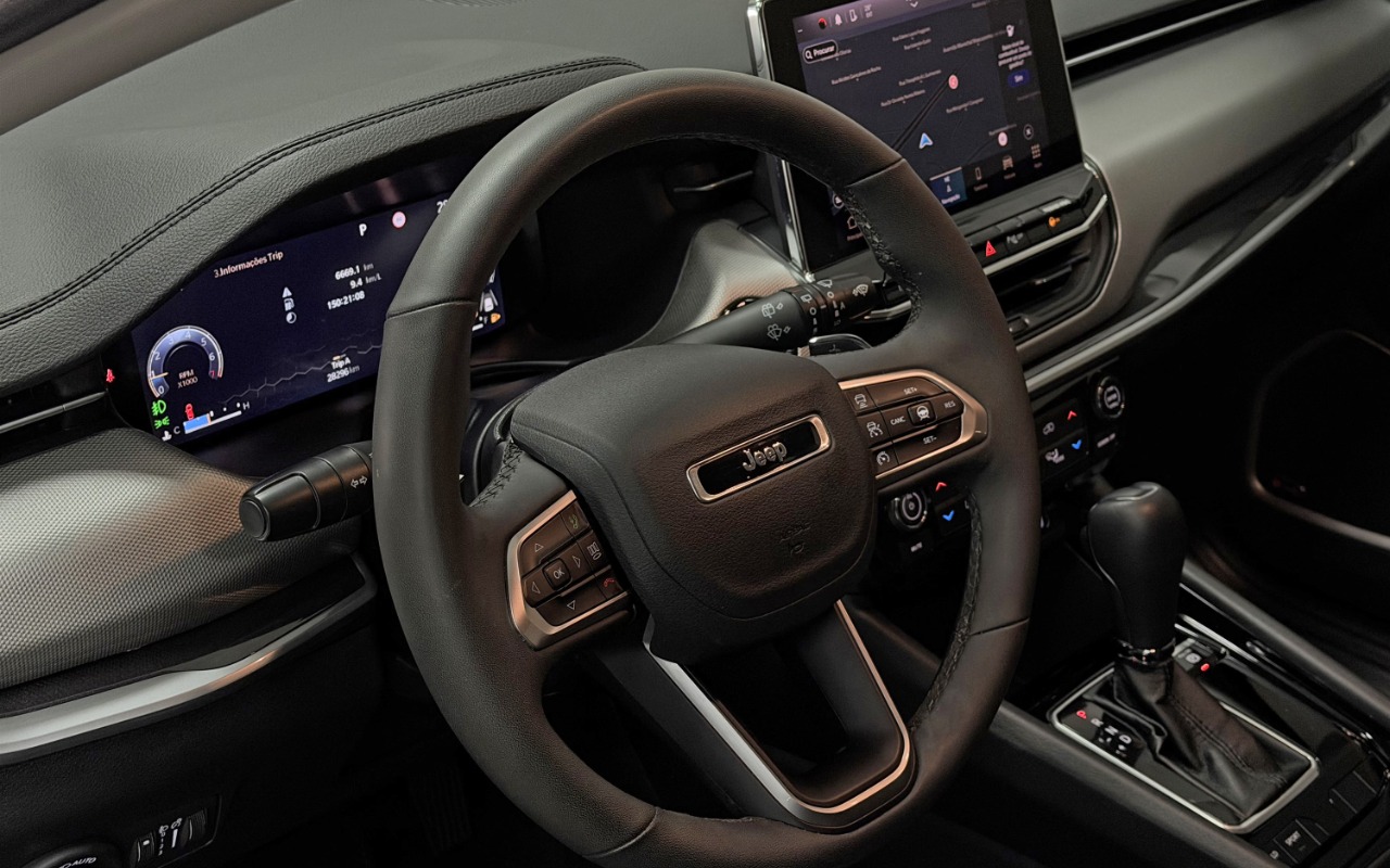 imagem-https://www.socarrao.com.br/sc-vehicle-images-prod/4394390/1792440871992-aW1hZ2UwMDAwOC5qcGc.jpg