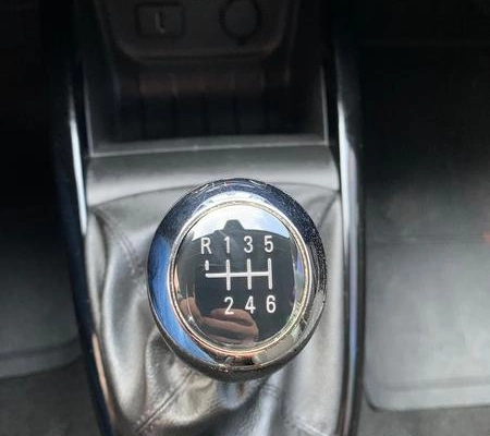 imagem-https://www.socarrao.com.br/sc-vehicle-images-prod/4394418/1792441009209-8585805_17_B_504d3c0678.jpeg