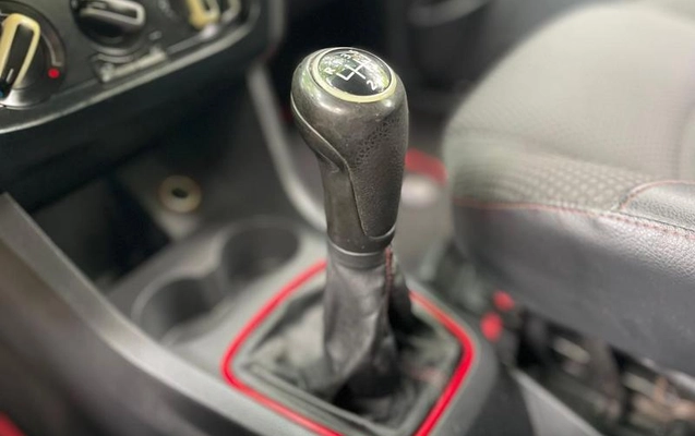 imagem-https://www.socarrao.com.br/sc-vehicle-images-prod/4394434/1792441094295-8584373_1_B_ed3b86eb89.jpeg