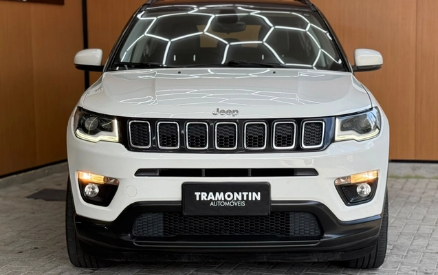 imagem-https://www.socarrao.com.br/sc-vehicle-images-prod/4394448/1792441266581-003_91959fda9d8e3afeb21a06ced82bf3fe.jpg