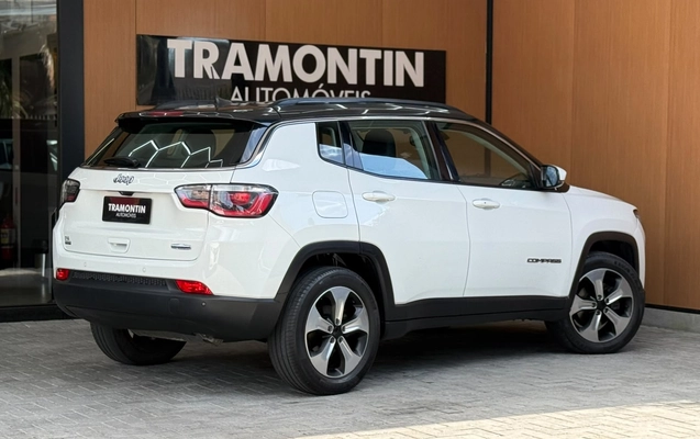 imagem-https://www.socarrao.com.br/sc-vehicle-images-prod/4394448/1792441266590-003_4f65543a6f2853dded53c171611818a6.jpg