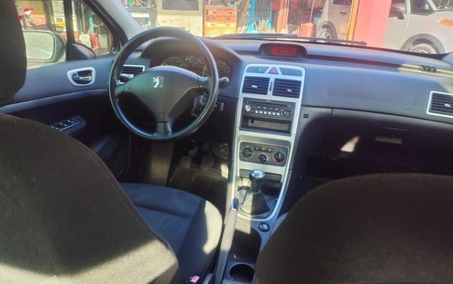 imagem-https://www.socarrao.com.br/sc-vehicle-images-prod/4394463/1792520501494-8585799_10_B_30f85d0445.jpeg