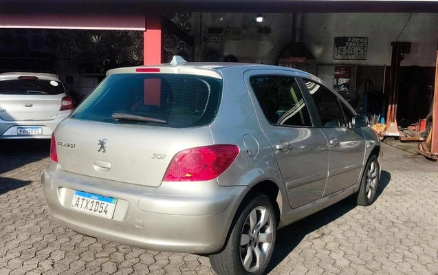 imagem-https://www.socarrao.com.br/sc-vehicle-images-prod/4394463/1792520501497-8585799_9_B_a28f3a3067.jpeg