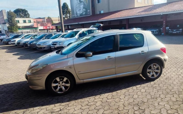 imagem-https://www.socarrao.com.br/sc-vehicle-images-prod/4394463/1792520501499-8585799_19_B_73f9bbb518.jpeg