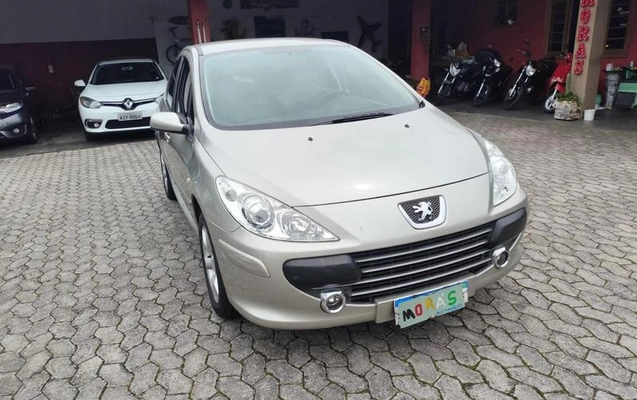 imagem-https://www.socarrao.com.br/sc-vehicle-images-prod/4394463/1792772912979-8585799_19_B_e295b078c7.jpeg