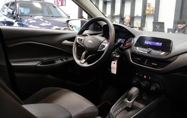 imagem-https://www.socarrao.com.br/sc-vehicle-images-prod/4394495/1792503568678-8411196_13_B_d6dd8798fb.jpeg