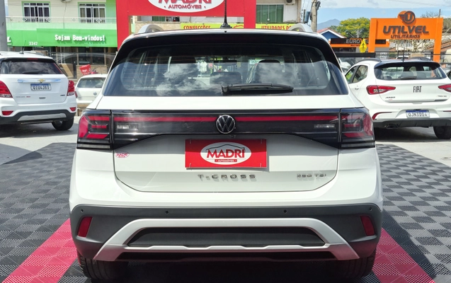 imagem-https://www.socarrao.com.br/sc-vehicle-images-prod/4394500/1792790778078-003_63d37dd6f95fff1befc470235d293ca8.jpg