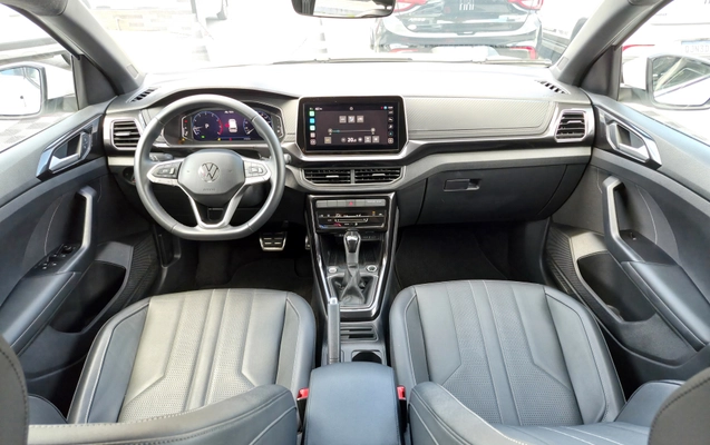 imagem-https://www.socarrao.com.br/sc-vehicle-images-prod/4394500/1792790778089-003_1261014c62b1739b25fc77566fa95d99.jpg