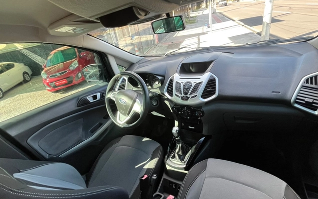 imagem-https://www.socarrao.com.br/sc-vehicle-images-prod/4394533/1792441771725-9_052918.jpg