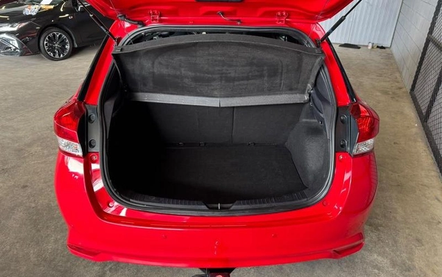 imagem-https://www.socarrao.com.br/sc-vehicle-images-prod/4394606/1792442139846-8536083_4_B_0bb7b671b0.jpeg