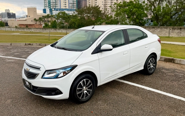 imagem-https://www.socarrao.com.br/sc-vehicle-images-prod/4394639/1792442235589-2baf380eb06043c3ab1214c17ab0b14f_1792441704802.jpg