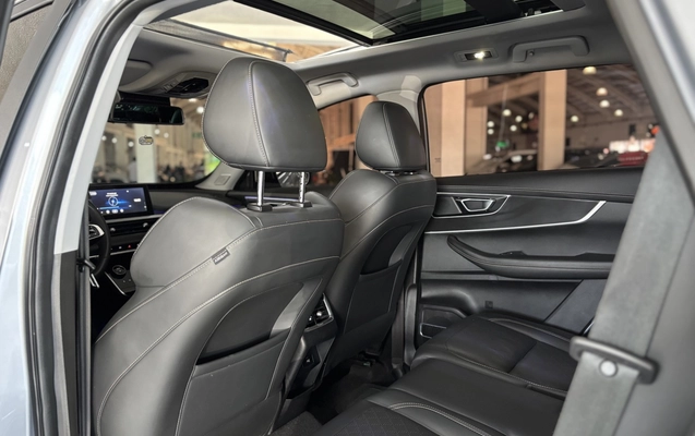 imagem-https://www.socarrao.com.br/sc-vehicle-images-prod/4394700/1792442338228-1_045636.jpg