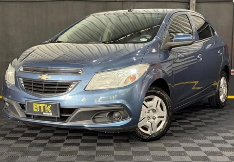 Chevrolet Onix 2014 Azul — foto 1 de 3