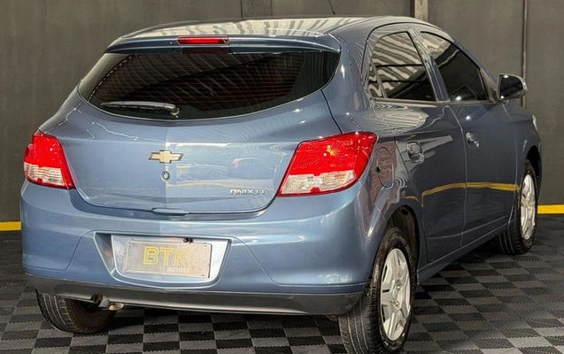 imagem-https://www.socarrao.com.br/sc-vehicle-images-prod/4394722/1792442414758-8541242_0_B_98e77f4d52.jpeg