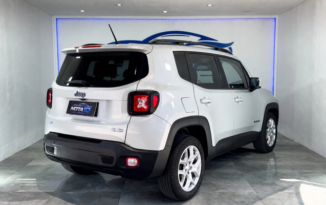 imagem-https://www.socarrao.com.br/sc-vehicle-images-prod/4394723/1792442420388-7_053938.jpg