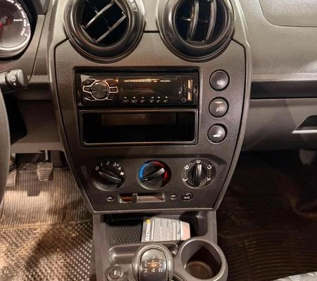 imagem-https://www.socarrao.com.br/sc-vehicle-images-prod/4394734/1792442480479-7744419_13_B_6af39ce5fe.jpeg