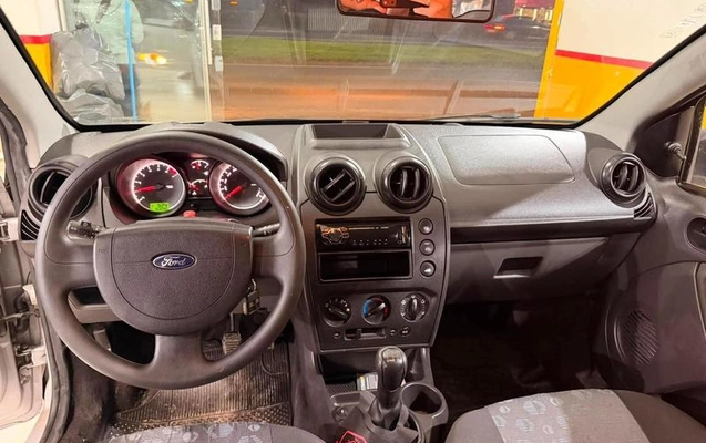 imagem-https://www.socarrao.com.br/sc-vehicle-images-prod/4394734/1792442480488-7744419_17_B_e1920dba70.jpeg