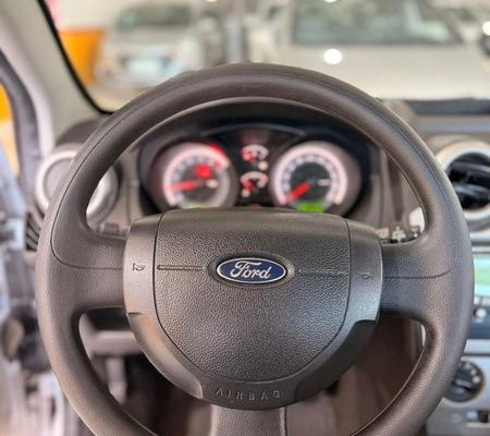 imagem-https://www.socarrao.com.br/sc-vehicle-images-prod/4394735/1792442482469-7962674_17_B_615ee10e9b.jpeg