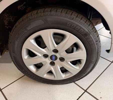 imagem-https://www.socarrao.com.br/sc-vehicle-images-prod/4394735/1792442482470-7962674_21_B_51a5b99ff1.jpeg