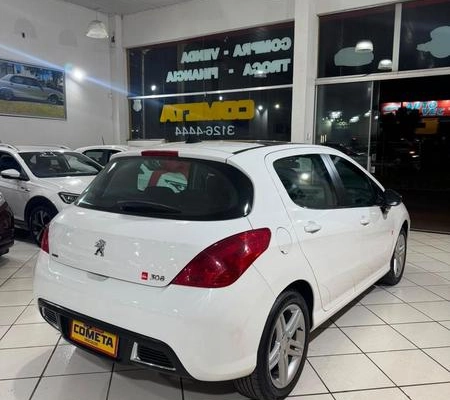 imagem-https://www.socarrao.com.br/sc-vehicle-images-prod/4394736/1792442483516-8118321_10_B_9b86aec750.jpeg