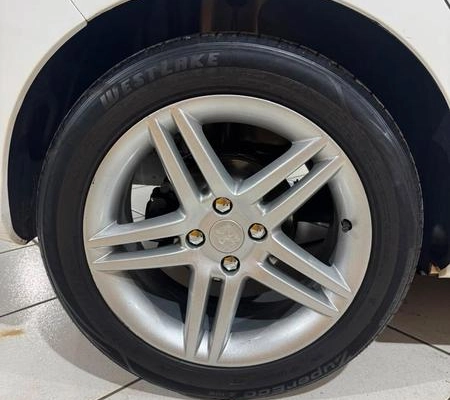 imagem-https://www.socarrao.com.br/sc-vehicle-images-prod/4394736/1792442483522-8118321_11_B_2c79f8ad1a.jpeg