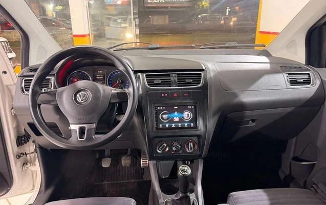 imagem-https://www.socarrao.com.br/sc-vehicle-images-prod/4394738/1792442485749-8178590_19_B_96126e66b4.jpeg