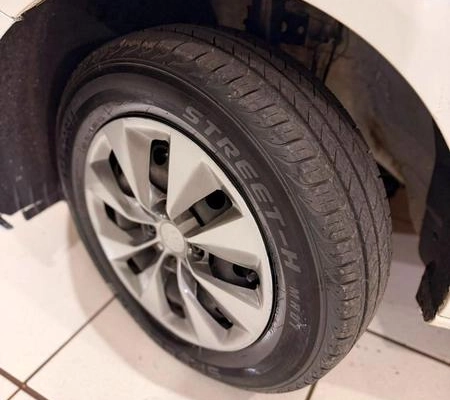 imagem-https://www.socarrao.com.br/sc-vehicle-images-prod/4394748/1792442490394-8228322_14_B_f2c54cd227.jpeg