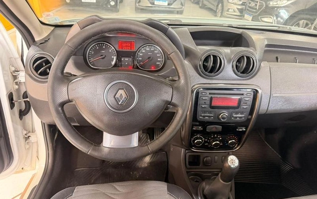 imagem-https://www.socarrao.com.br/sc-vehicle-images-prod/4394756/1792442495783-8315035_25_B_373b14705b.jpeg