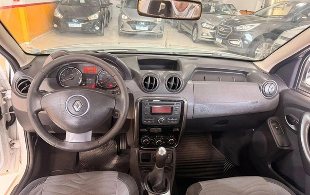imagem-https://www.socarrao.com.br/sc-vehicle-images-prod/4394756/1792442495784-8315035_28_B_b439c41a41.jpeg