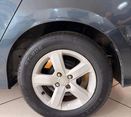 imagem-https://www.socarrao.com.br/sc-vehicle-images-prod/4394758/1792442496585-8323357_7_B_5ed2327f48.jpeg