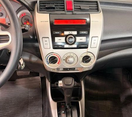 imagem-https://www.socarrao.com.br/sc-vehicle-images-prod/4394758/1792442496587-8323357_12_B_ca9362da38.jpeg