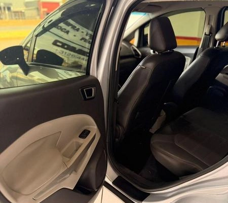 imagem-https://www.socarrao.com.br/sc-vehicle-images-prod/4394762/1792442498442-8391967_11_B_a7163fa022.jpeg