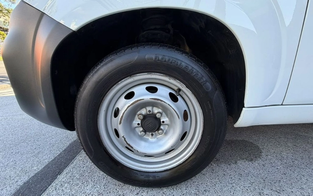 imagem-https://www.socarrao.com.br/sc-vehicle-images-prod/4394799/1792499514291-gb-6cefd29.jpeg