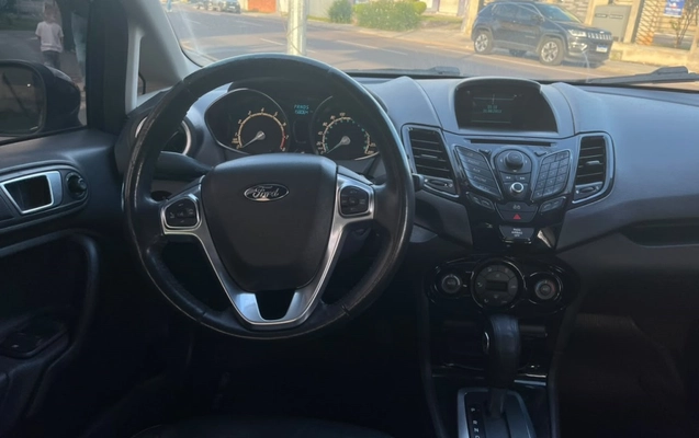 imagem-https://www.socarrao.com.br/sc-vehicle-images-prod/4394834/1792442555982-15_054143.jpg