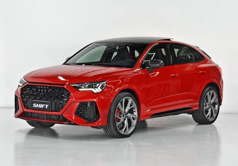 Audi RS Q3 2022 Vermelho — foto 1 de 3