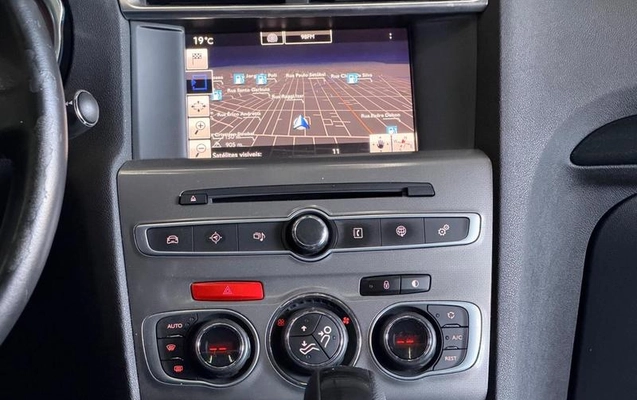 imagem-https://www.socarrao.com.br/sc-vehicle-images-prod/4394846/1792443700547-8585841_13_B_98ad63a739.jpeg