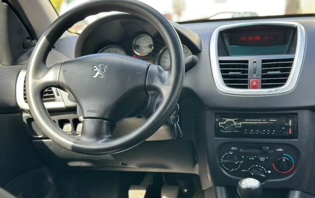 imagem-https://www.socarrao.com.br/sc-vehicle-images-prod/4394916/1792442777306-003_bc48914a8c7732a4dd3a6298203a086a.jpg