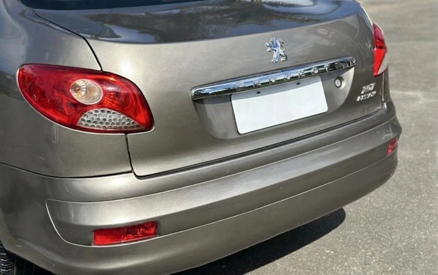 imagem-https://www.socarrao.com.br/sc-vehicle-images-prod/4394916/1792442777316-003_3980a91a150156faf0e093faee1fbfd2.jpg