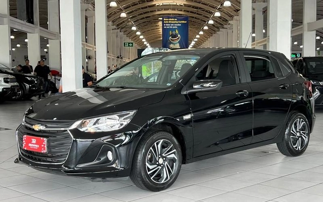 imagem-https://www.socarrao.com.br/sc-vehicle-images-prod/4394940/1792442898276-8556189_18_B_9627014115.jpeg