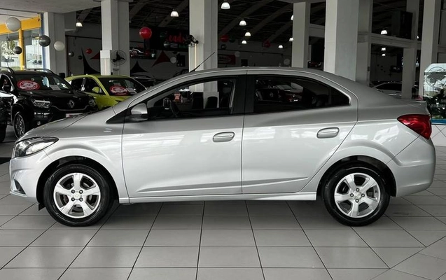 imagem-https://www.socarrao.com.br/sc-vehicle-images-prod/4394944/1792607172324-8520727_10_B_aac95bf2a1.jpeg