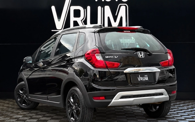 imagem-https://www.socarrao.com.br/sc-vehicle-images-prod/4394952/1792442997255-3_114743.jpg