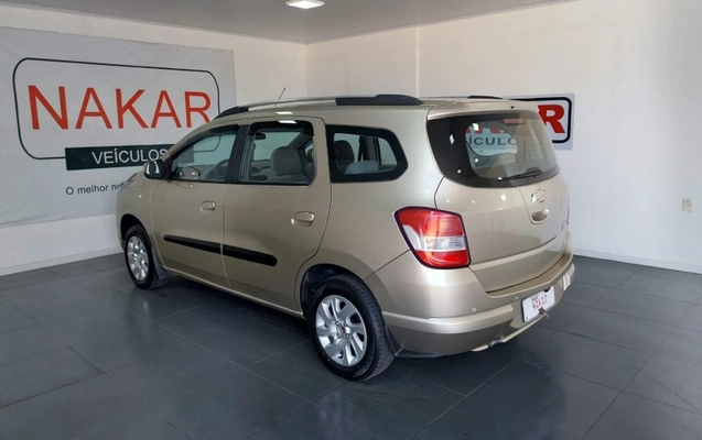 imagem-https://www.socarrao.com.br/sc-vehicle-images-prod/4394961/1792443108967-FVkvlsYCNHzp6GU9K1Kh6gUGKBMszGjR.jpg